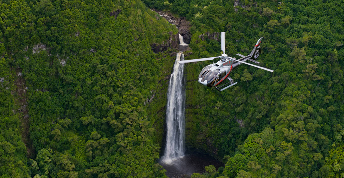 Intimate views of Maui’s beautiful waterfalls on this helicopter flight